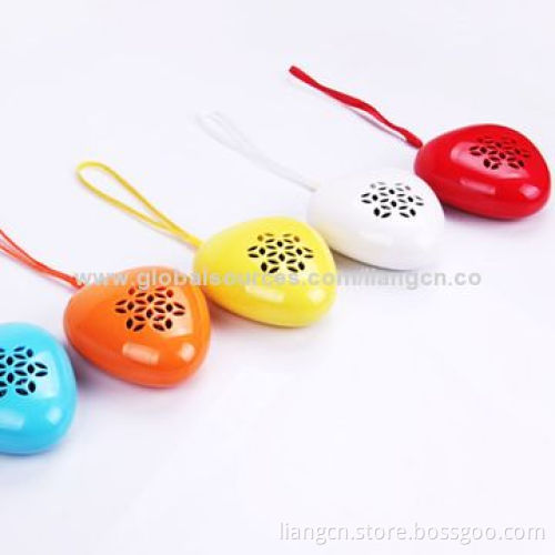 Outdoor Bluetooth speakers with lanyard for PC, tablets, mobile phones, magic stone shapeNew
